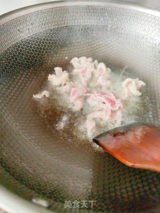 豆干炒韭菜的做法步骤：3