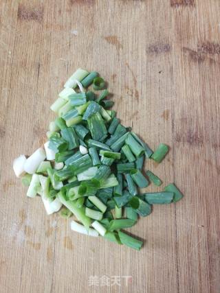 绿豆芽炒黑木耳的做法步骤：4