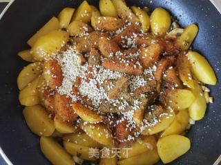 孜然麻辣小土豆的做法步骤：10