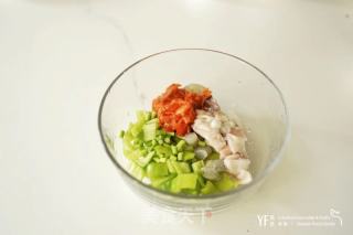 韩式海鲜泡菜饼的做法步骤：2