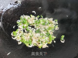 虾皮炒辣椒末的做法步骤：2
