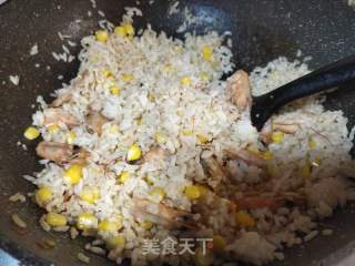 虾头玉米炒饭的做法步骤：5