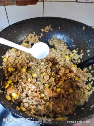 虾头玉米炒饭的做法步骤：7