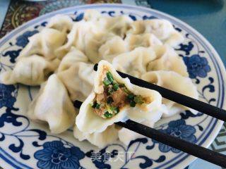 韭苔大肉水饺的做法步骤：12