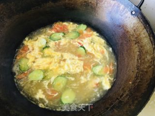 最简版西红柿鸡蛋汤的做法步骤：5