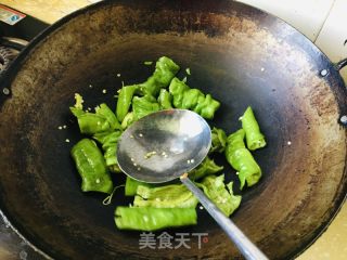豆豉辣椒炒牛肉的做法步骤：2