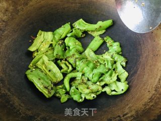 豆豉辣椒炒牛肉的做法步骤：3