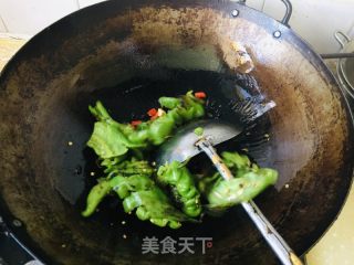 豆豉辣椒炒牛肉的做法步骤：6