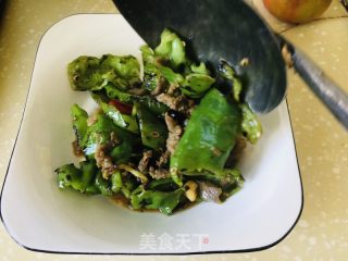 豆豉辣椒炒牛肉的做法步骤：10