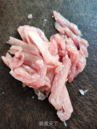冬瓜肉丝汤的做法步骤：1