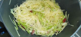 醋溜土豆丝的做法步骤：4