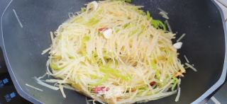 醋溜土豆丝的做法步骤：5