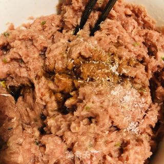 腐皮肉卷的做法步骤：4