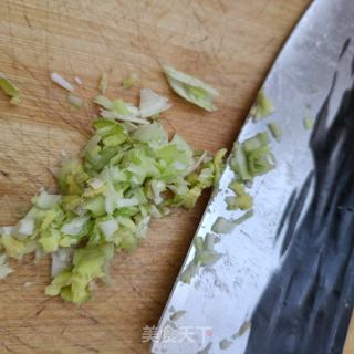 野苋菜肉丁包的做法步骤：9