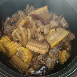 玉米红烧鸡的做法步骤：15