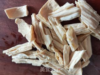 黄瓜木耳拌腐竹的做法步骤：1