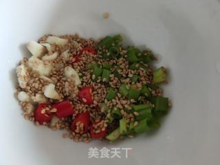 黄瓜木耳拌腐竹的做法步骤：7