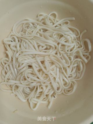 番茄鸡蛋盖浇面的做法步骤：4
