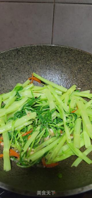 椒丝豆豉炒空心菜的做法步骤：6