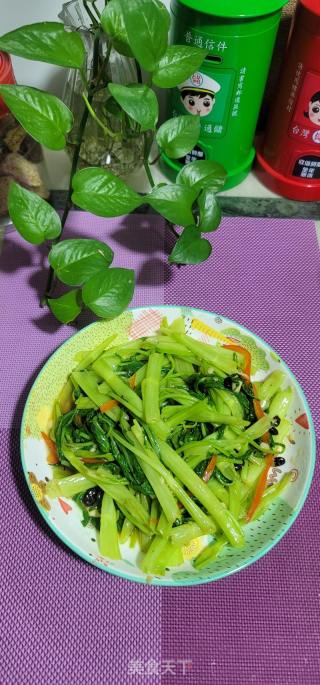 椒丝豆豉炒空心菜的做法步骤：7