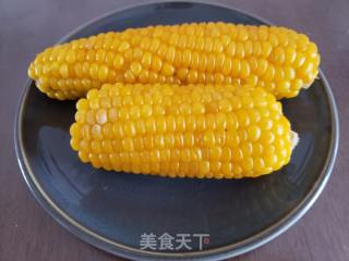 绿豆芽炒玉米粒的做法步骤：1
