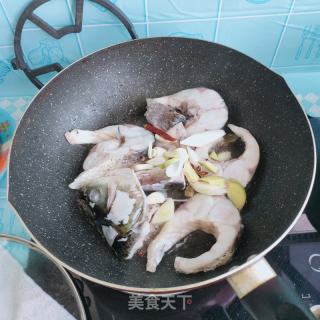 红烧草鱼块的做法步骤：5