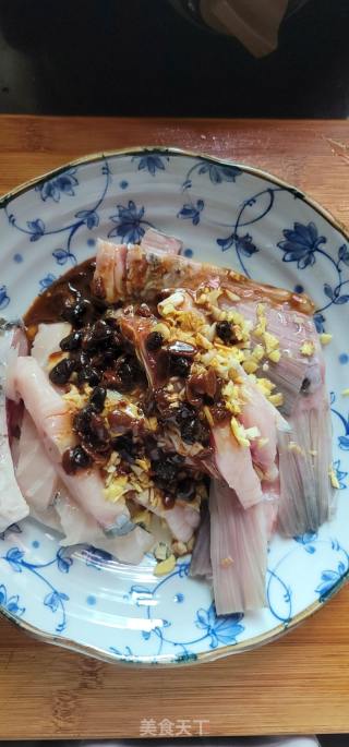 黄豆酱蒸脆肉鲩的做法步骤：5