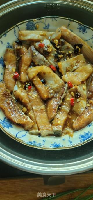 黄豆酱蒸脆肉鲩的做法步骤：7