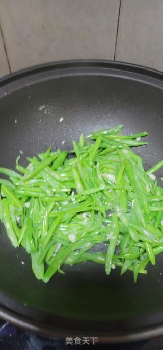 清炒四季豆丝的做法步骤：7