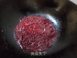 清炒甜菜头的做法步骤：4