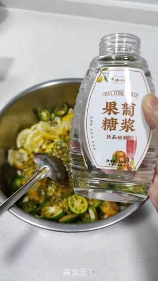 百香果柠檬茶的做法步骤：6