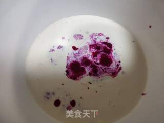 火龙果桃子慕斯蛋糕的做法步骤：2
