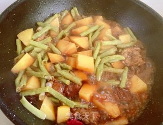 土豆豆角焖排骨的做法步骤：5
