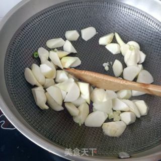 羊排焖茭白的做法步骤：6