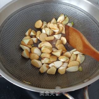羊排焖茭白的做法步骤：8