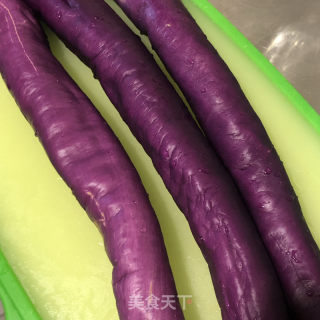 蒜酱茄子的做法步骤：1