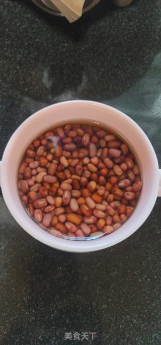 蜜红豆的做法步骤：1
