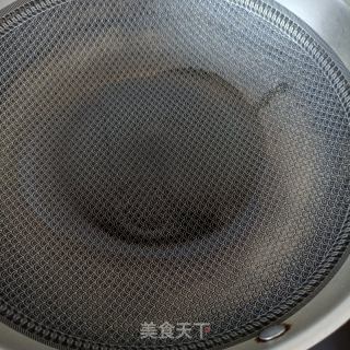 牛肉黄瓜三明治的做法步骤：2