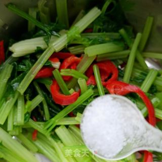 芹菜拌酱牛肉的做法步骤：7