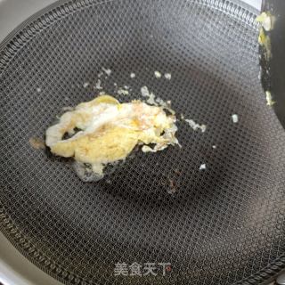 榆黄蘑炒蛋的做法步骤：5