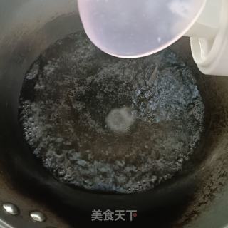 清炒芦笋的做法步骤：3