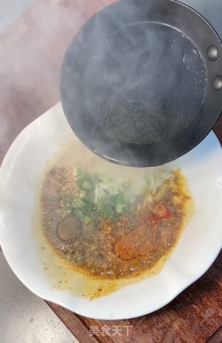小吃炸豆腐的做法步骤：2