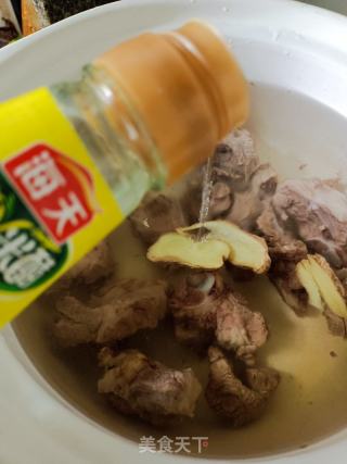 冬瓜骨头汤的做法步骤：5