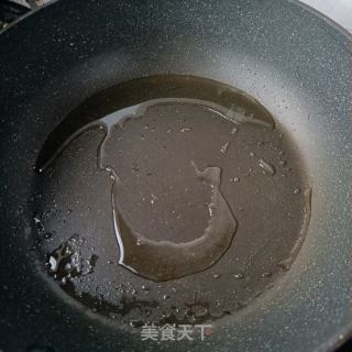 芹菜炒牛筋的做法步骤：5
