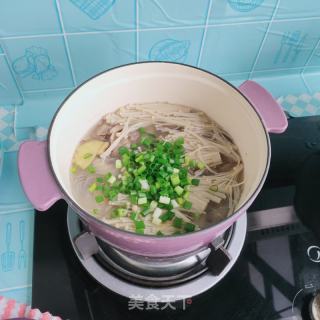 香菇炖羊肉的做法步骤：11
