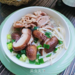 香菇炖羊肉的做法步骤：12