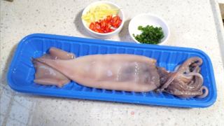 白灼鱿鱼圈的做法步骤：2
