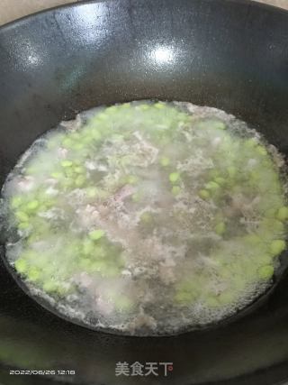 瘦肉青豆猪肝汤的做法步骤：4