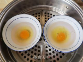 酸辣荷包蛋的做法步骤：4