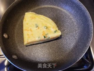 牛奶鸡蛋饼的做法步骤：9